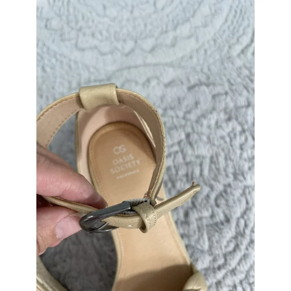 Oasis Society Roccio Puffer Heeled Sandal Beige Women's Shoes Sz 6.5